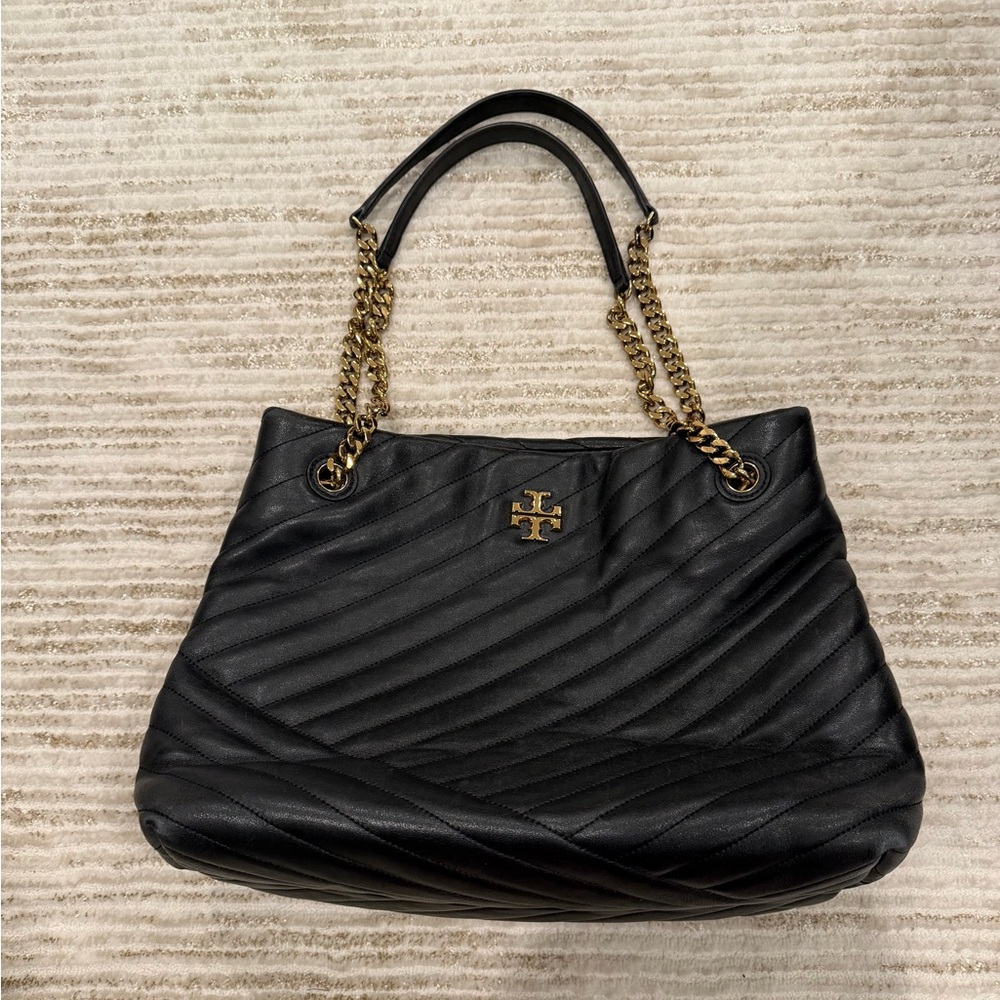 Tory Burch Black Quilted Shoulder Bag with Gold Chain
